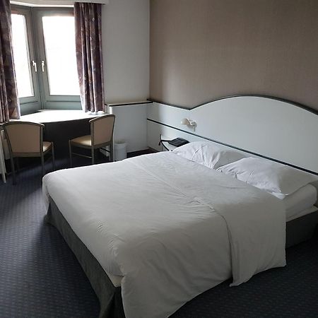 Schweighouse-sur-Moder Hotel Restaurant La Tour Romaine - Haguenau - Strasbourg Nord מראה חיצוני תמונה